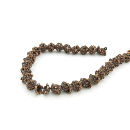 Antiqued copper bead caps, 7 inch strand, decorative metal beadcaps, Irina Miech, 7mm